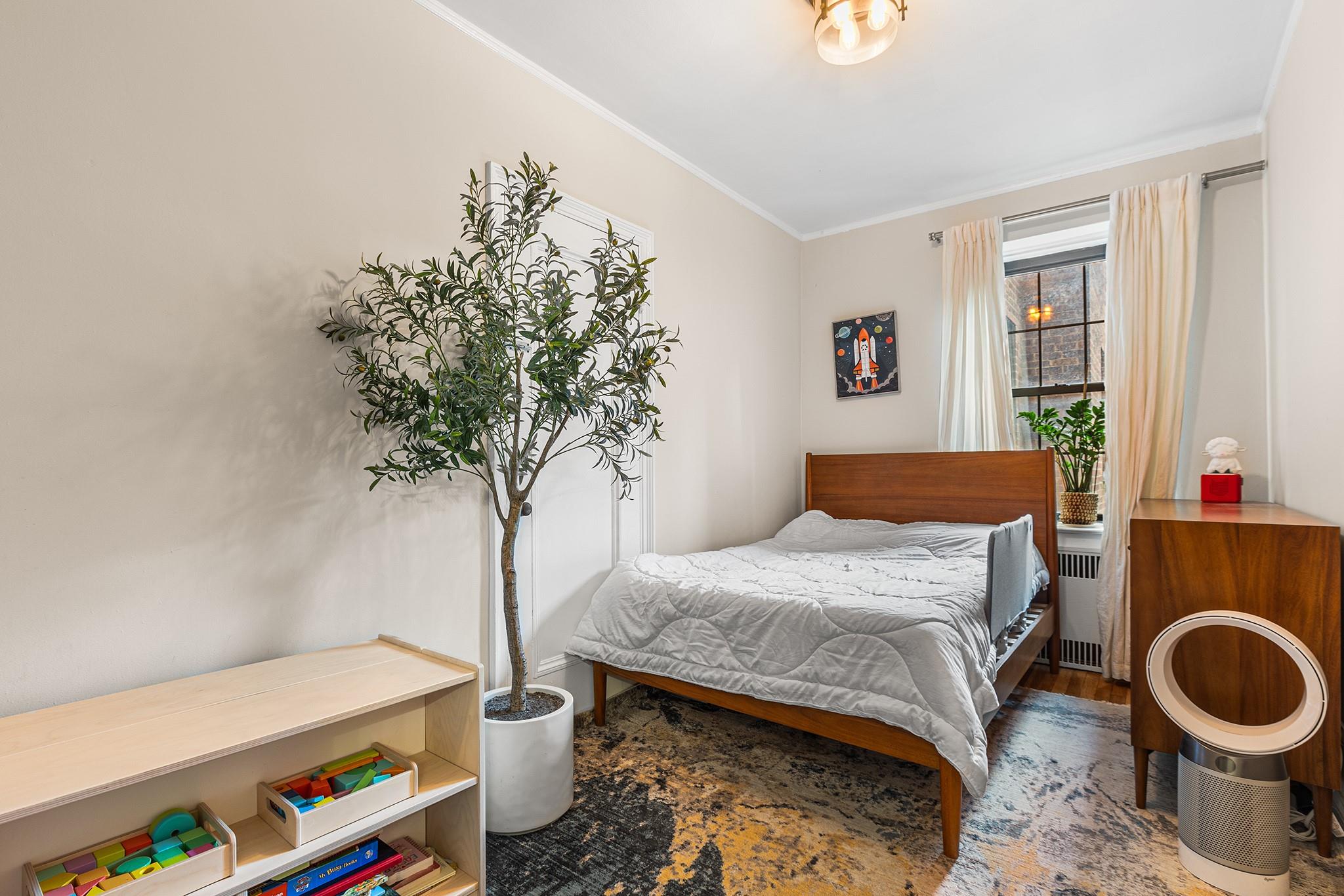 35 Parkview Avenue #4E, Bronxville, New York image 10