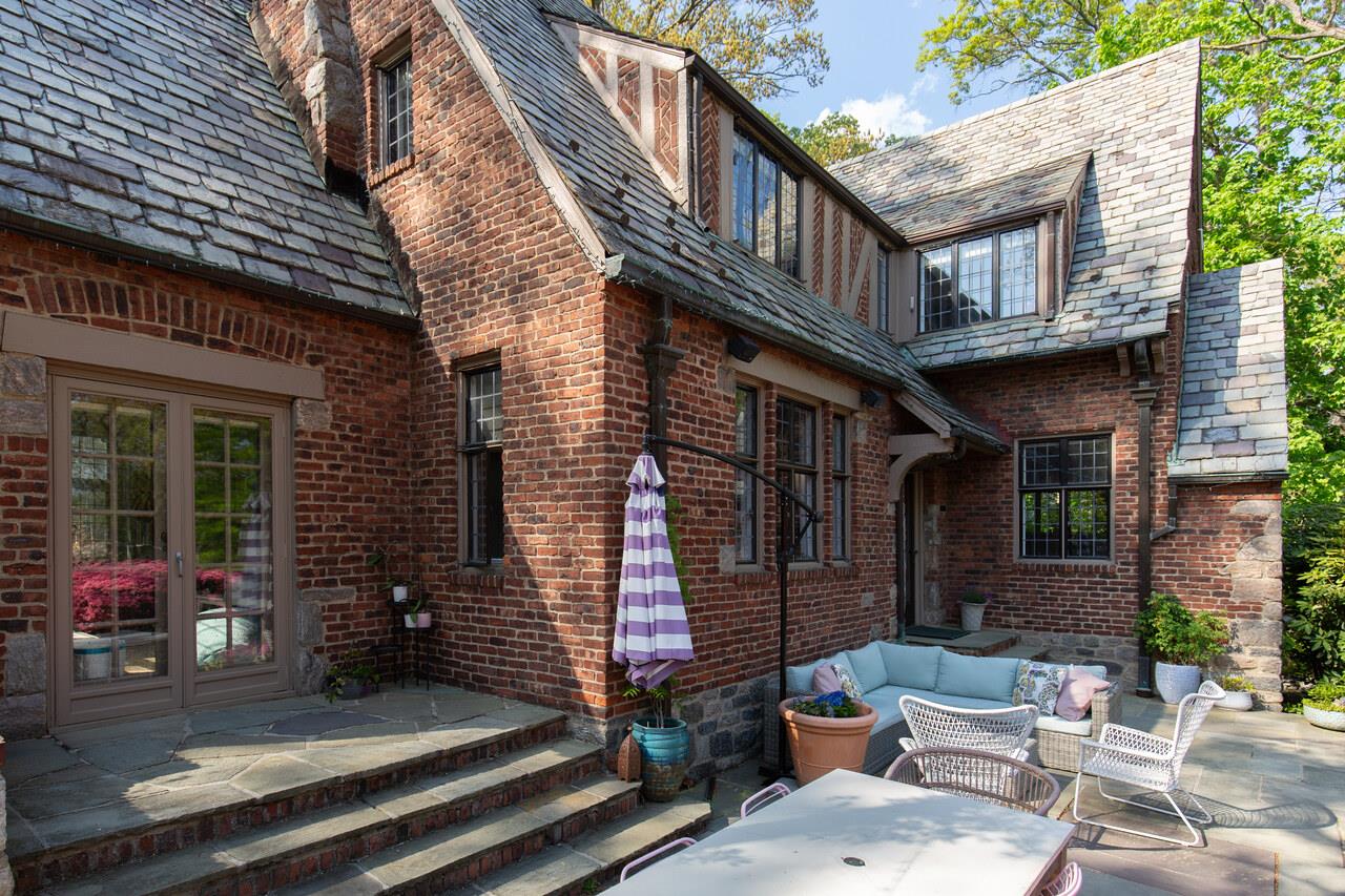 1 France Place, Larchmont, New York image 26