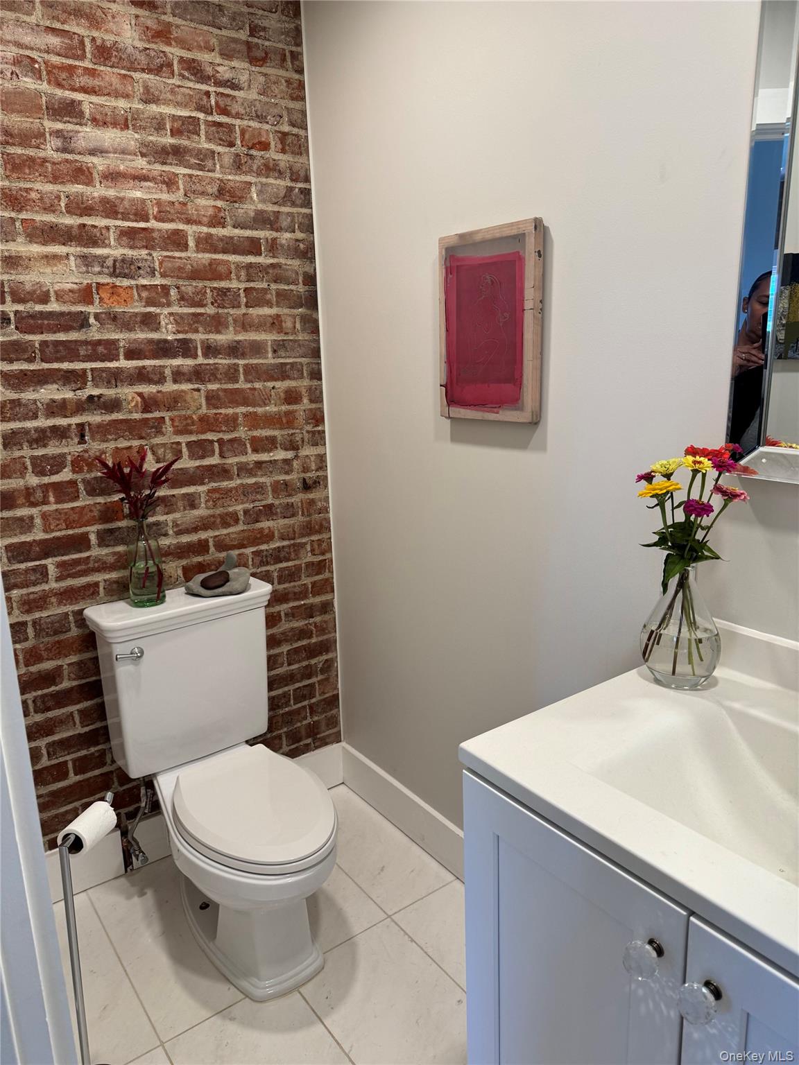 Beacon, New York 12508, United States, 1 Bedroom Bedrooms, ,2 BathroomsBathrooms,Residential,Active,215646