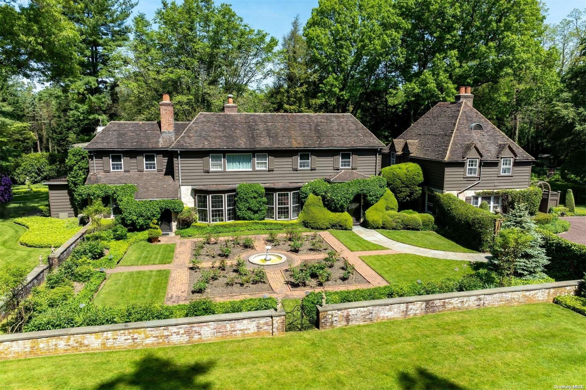 285 Piping Rock Road