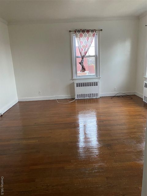 192 Beech Street Valley Stream NY 11580