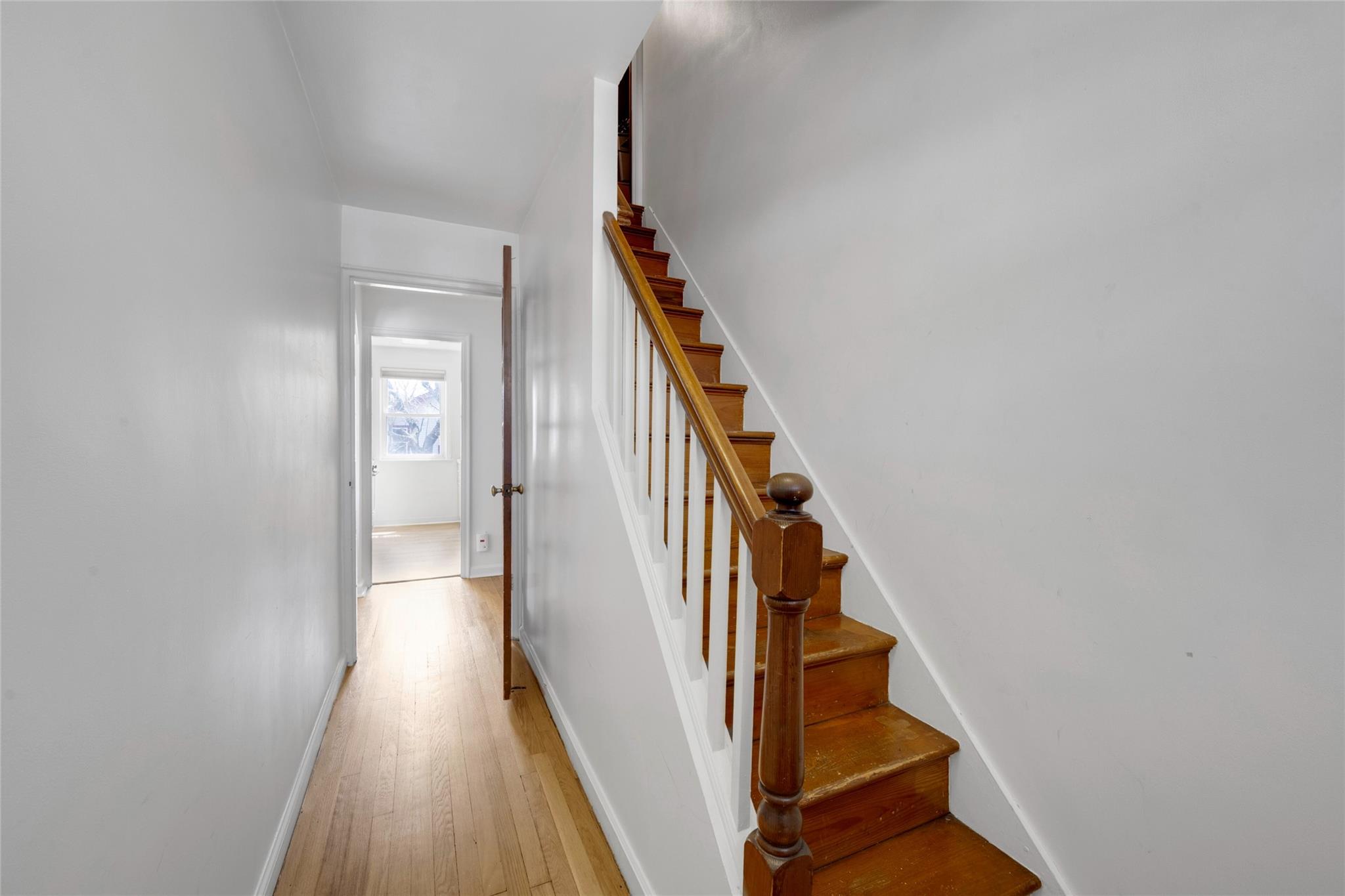 92 Earley Street, Bronx, New York image 4