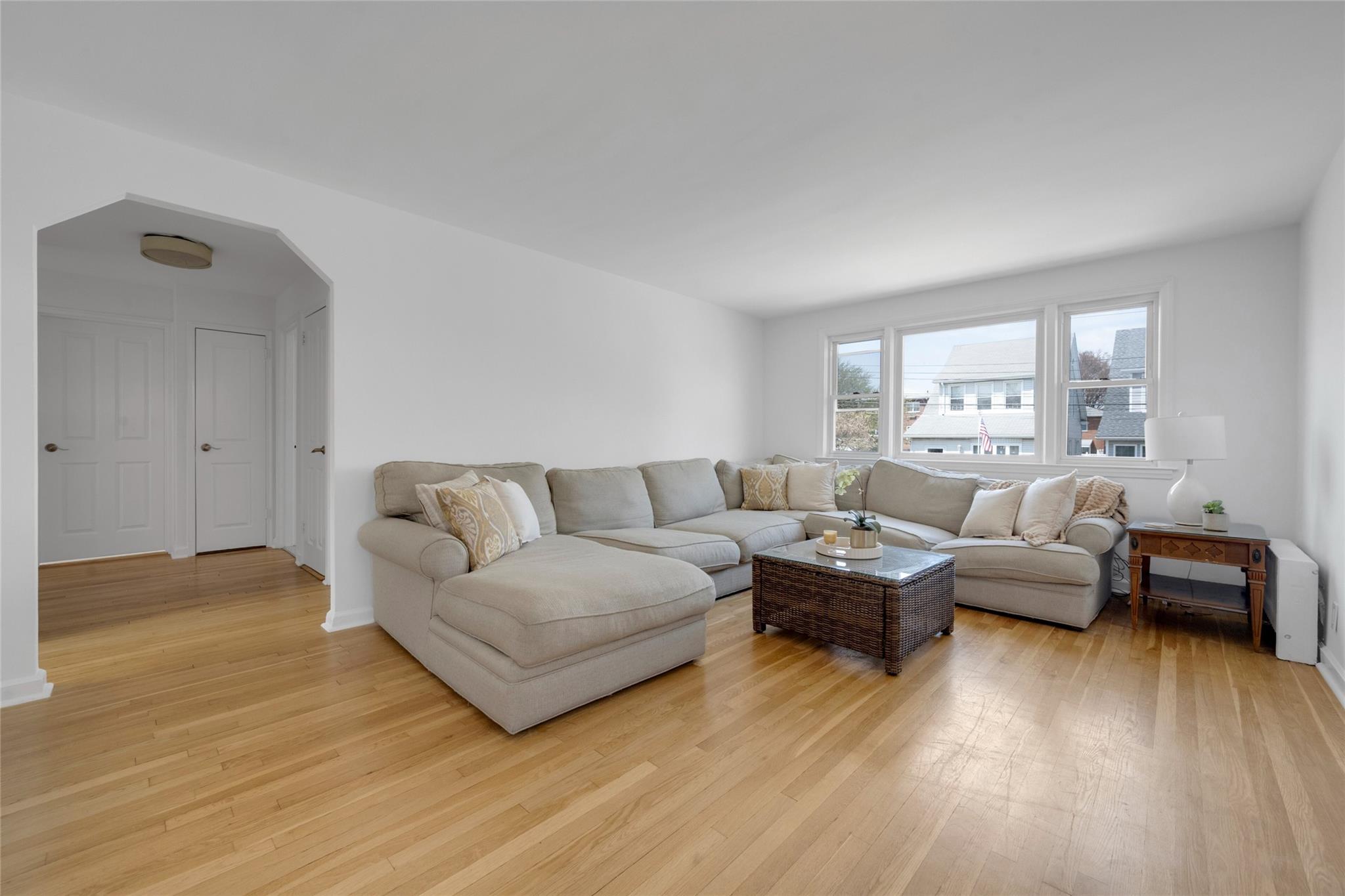 92 Earley Street, Bronx, New York image 6