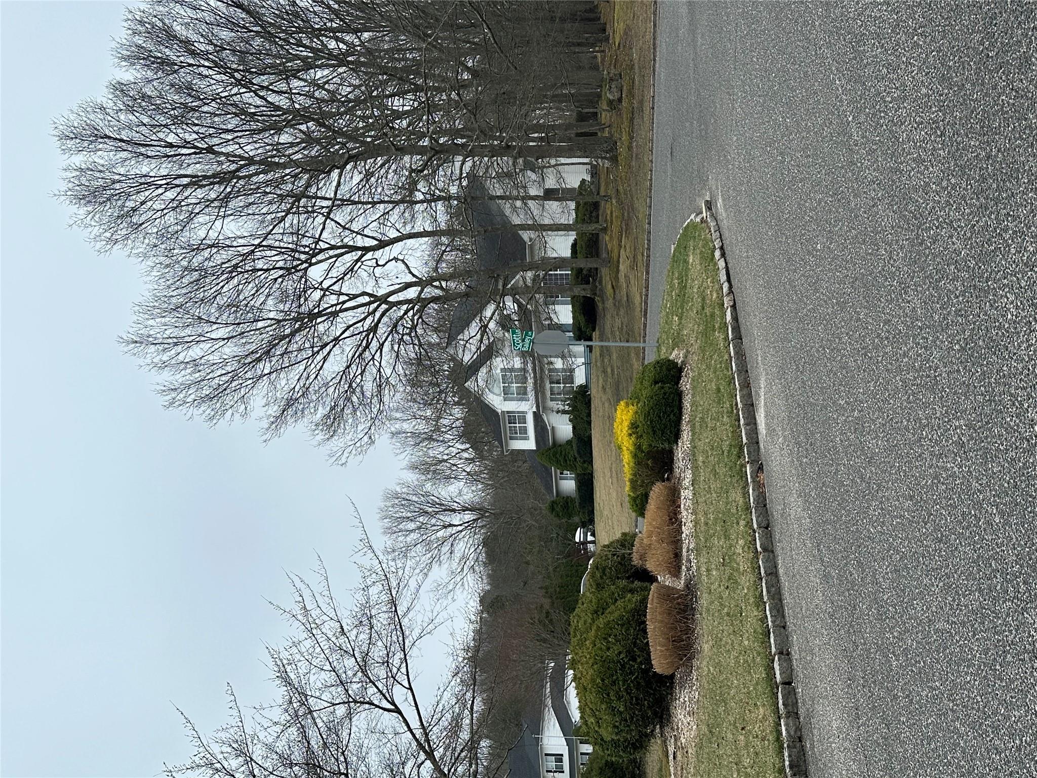 2 Scott Lane, Manorville, New York image 1