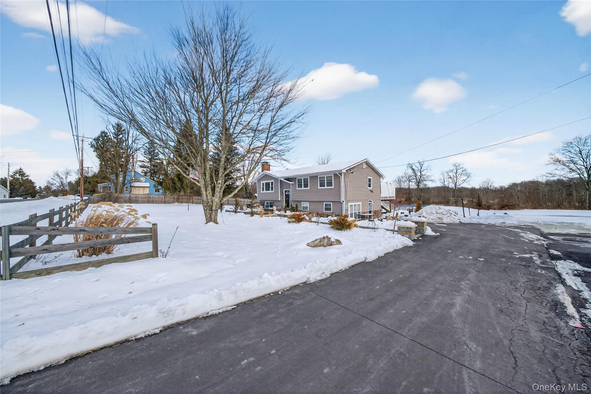 1076 Hoagerburgh Road