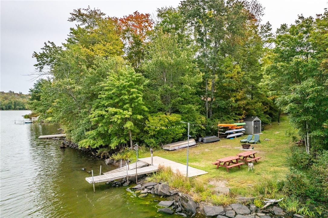7 Redwood Lane, Swan Lake, New York image 5