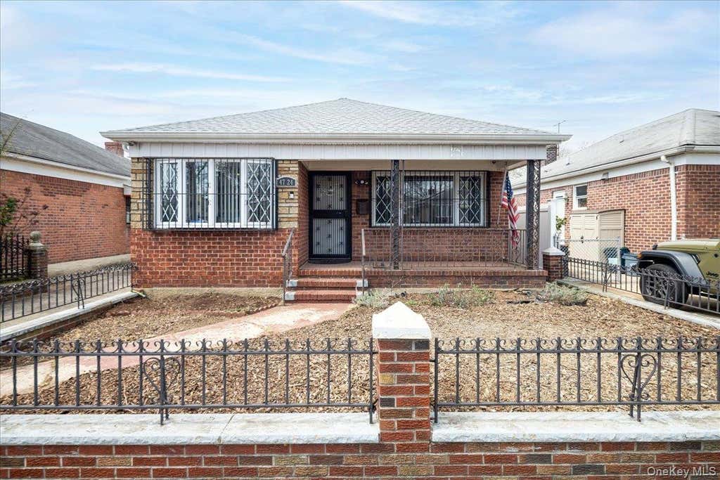 Photo of 4724 168th Street, Flushing, NY 11358 (MLS # 1029076)