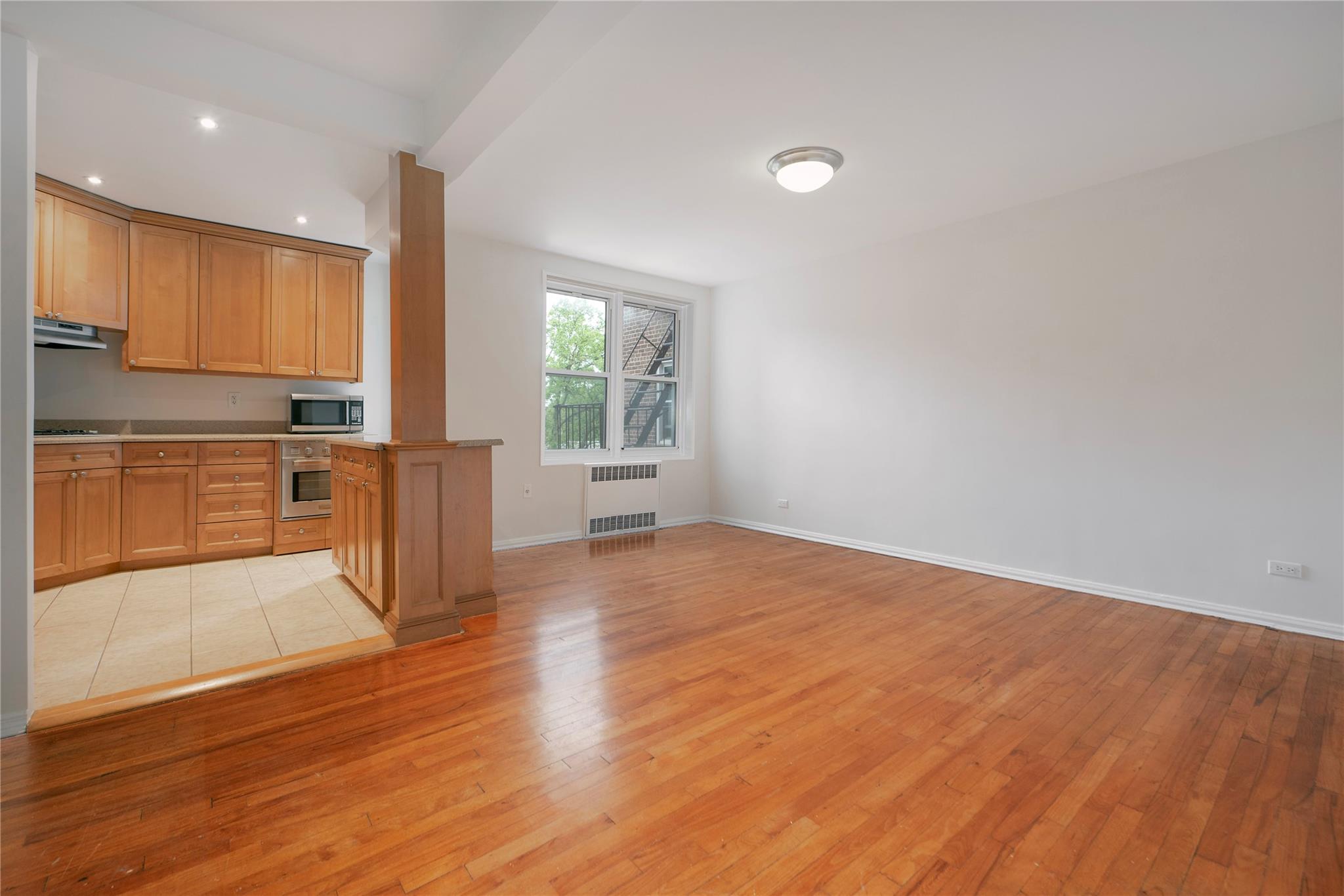 88-01 35th Avenue #4C, Jackson Heights, New York image 2