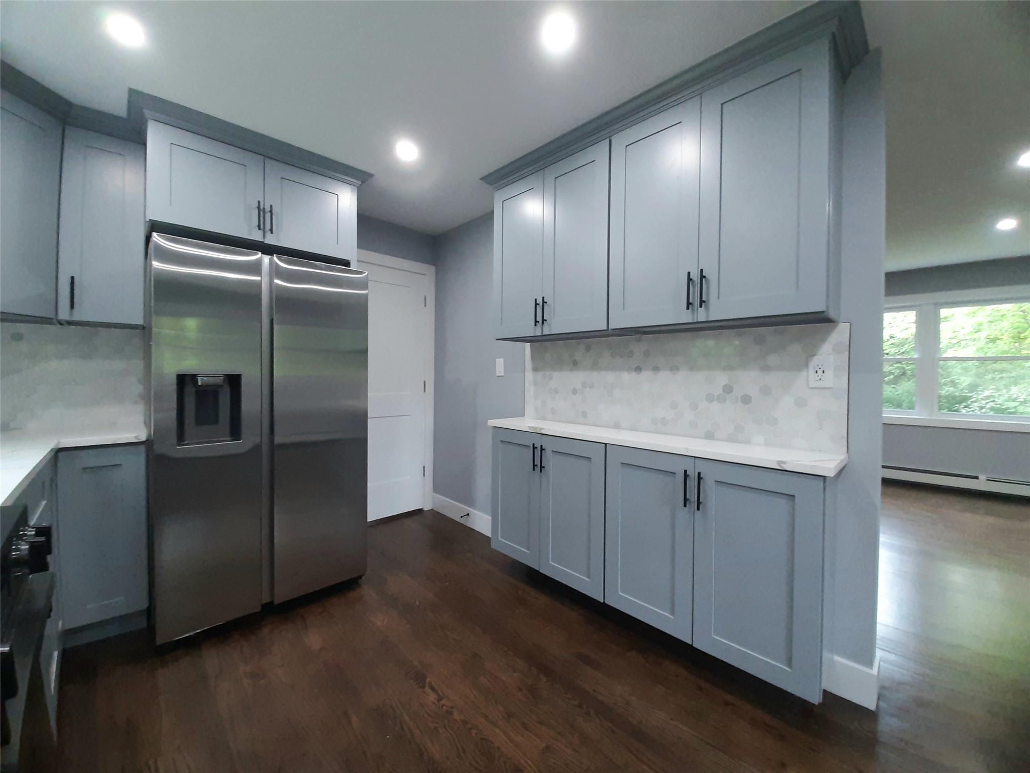 495 Stanton Terrace, Poughkeepsie, New York image 8