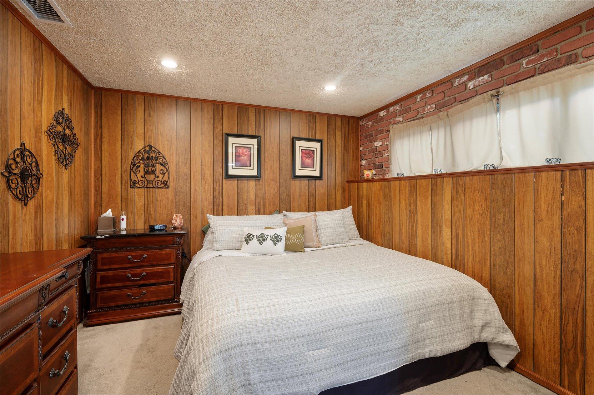 18 Rainer Street, Melville, New York image 20