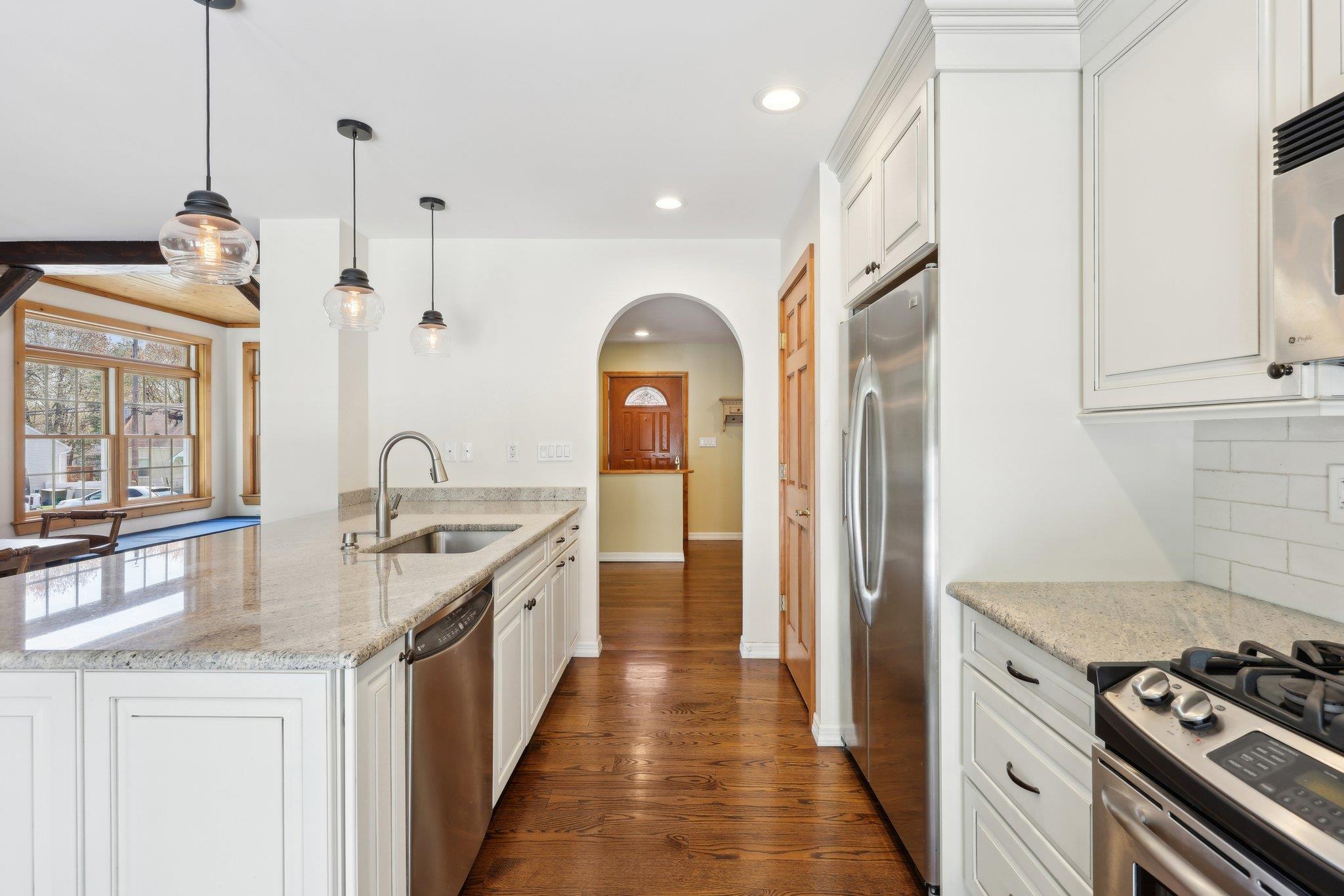 21 Jackson Drive, Stony Point, New York image 12