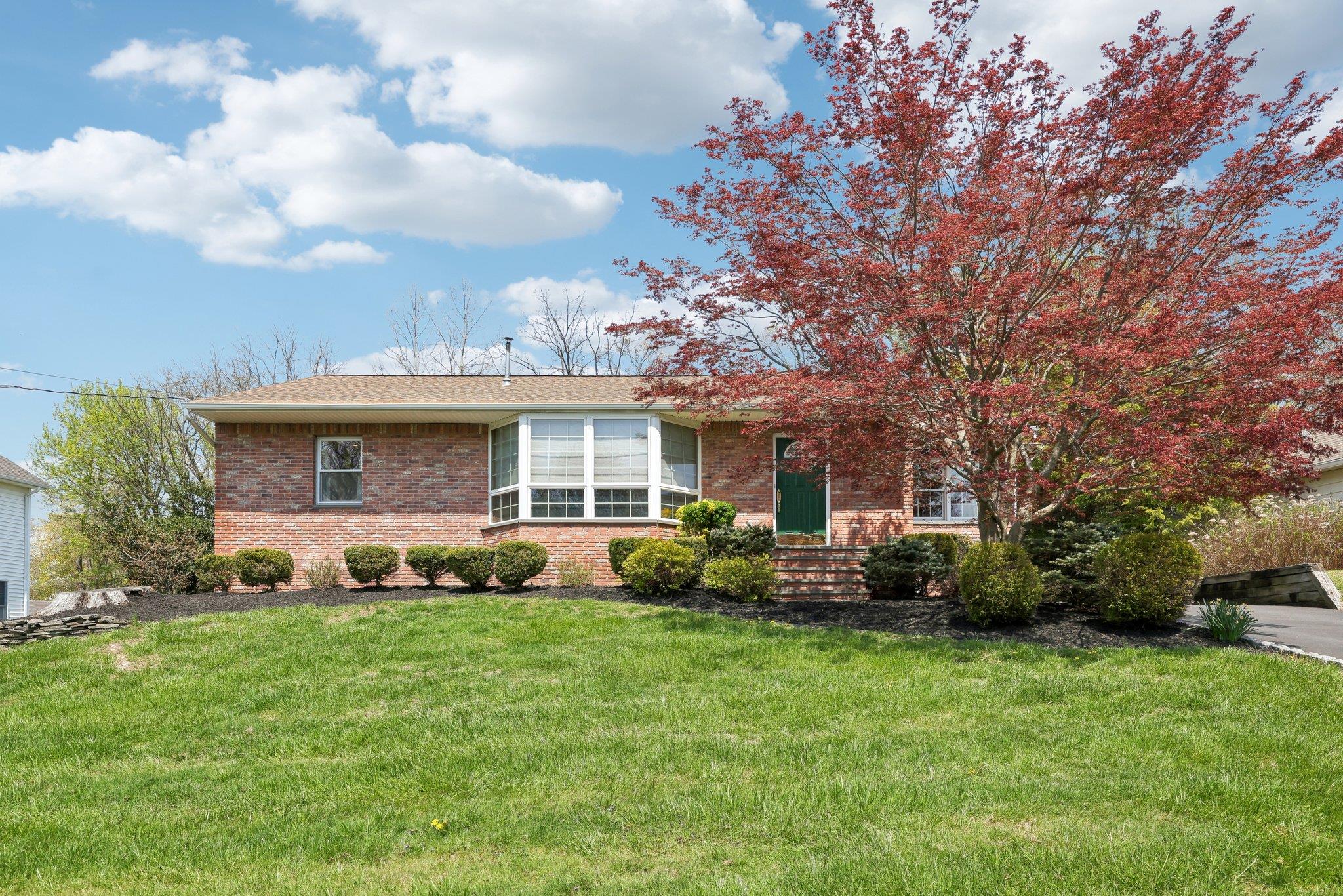 21 Jackson Drive, Stony Point, New York image 1