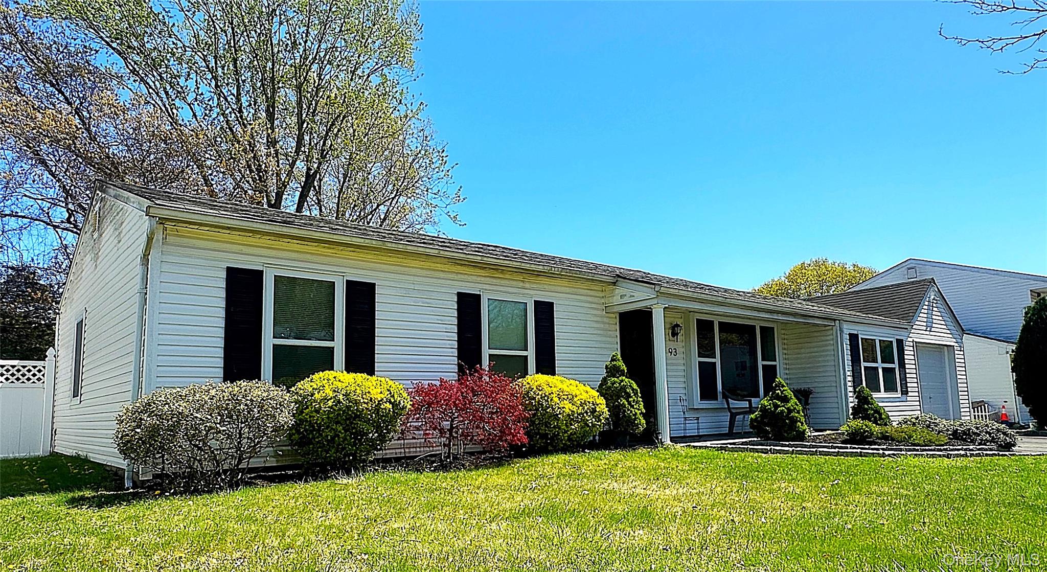93 Burleigh Drive - Photo 3