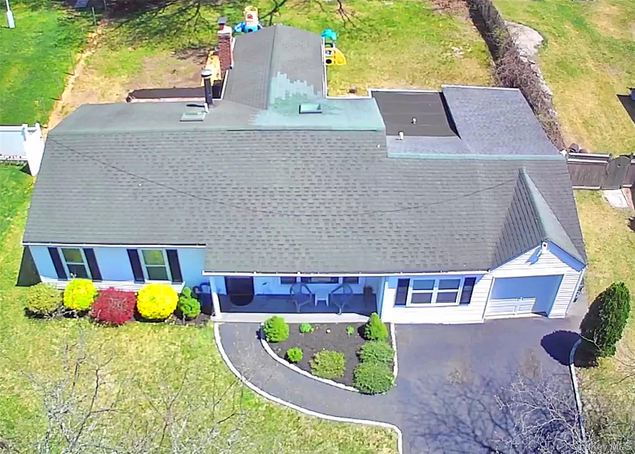 93 Burleigh Drive - Photo 2