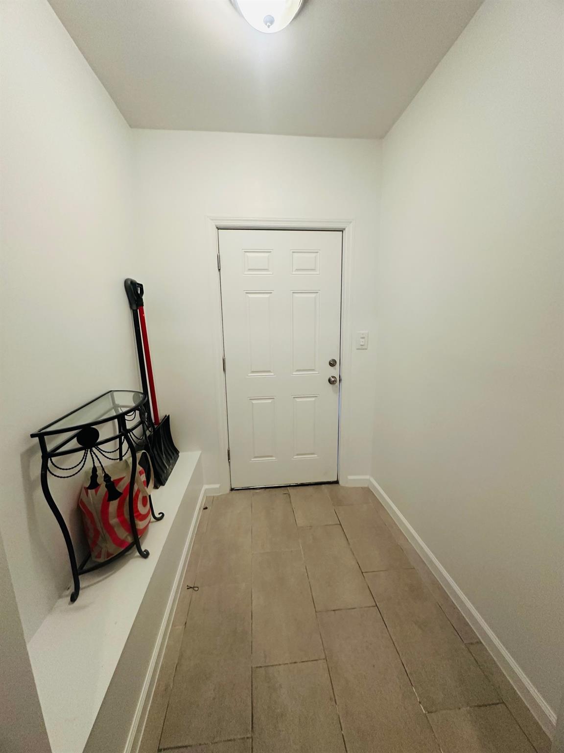 78th Street, Middle Village, Queens, NY - 3 Bedrooms  
1 Bathrooms - 