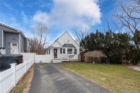 Homes For Sale - 129 Norwalk Avenue #A<br/> Medford, NY 11763