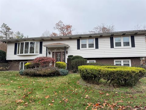 44 Greenridge Way Spring Valley NY 10977
