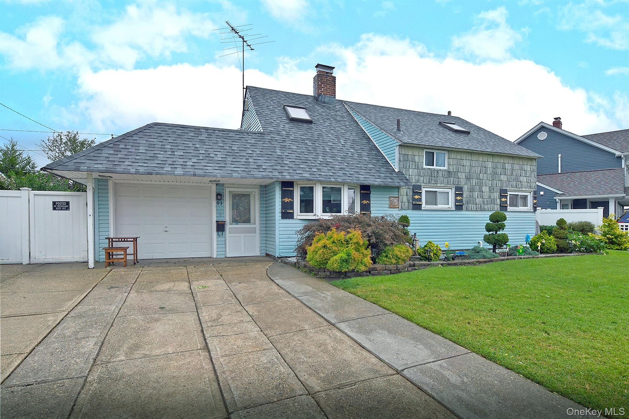 93 Abbey Lane