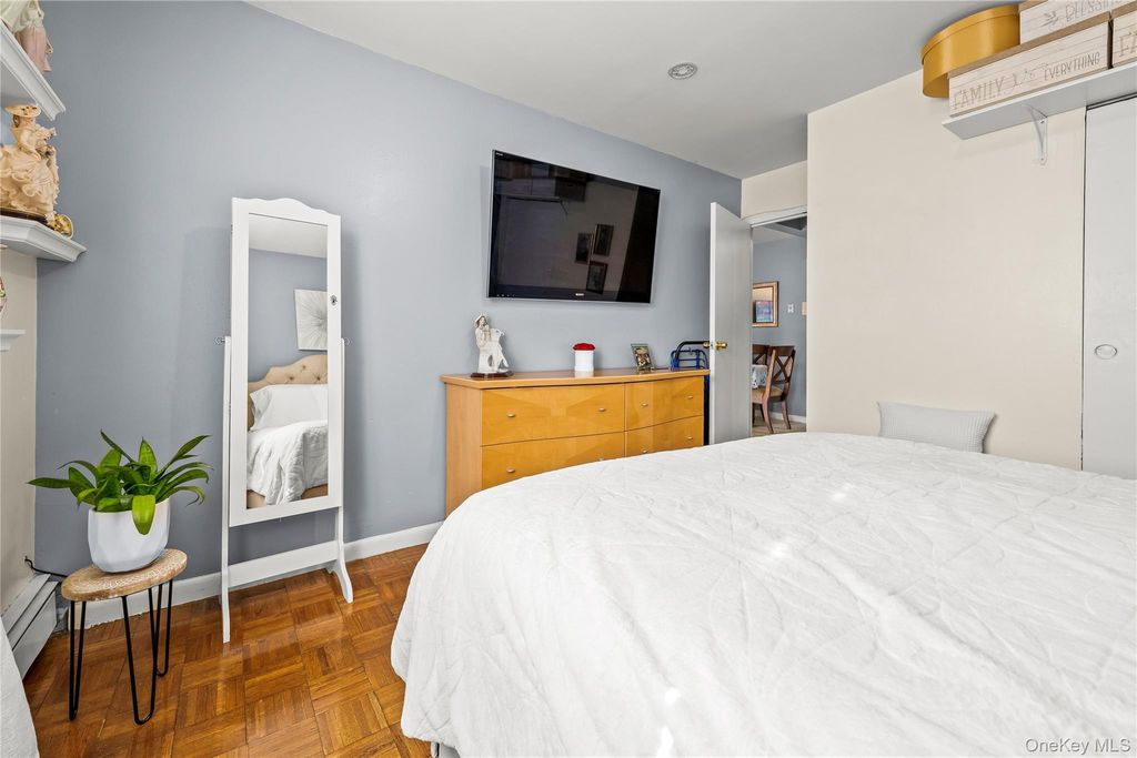 Photo of 5609 van cleef St, Corona, NY 11368 (MLS # 961960)