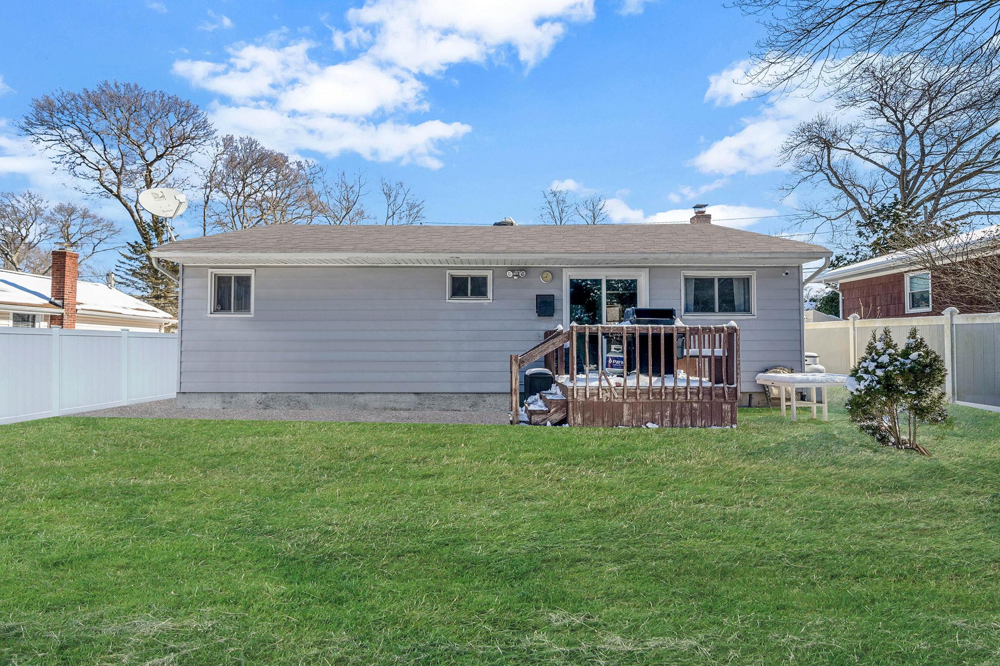 46 Tangier Drive, Sound Beach, New York image 19