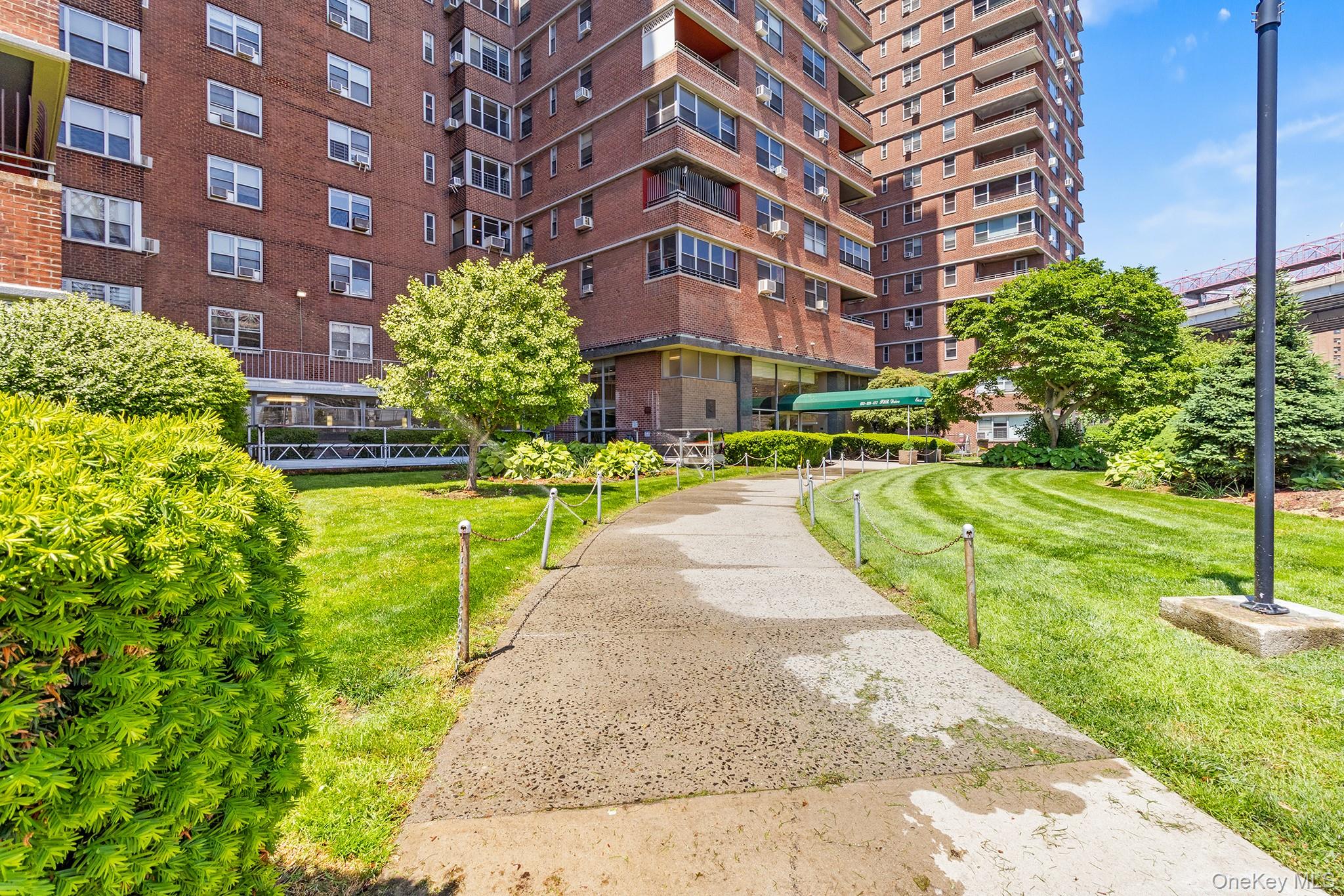 473 Fdr Drive K1404
