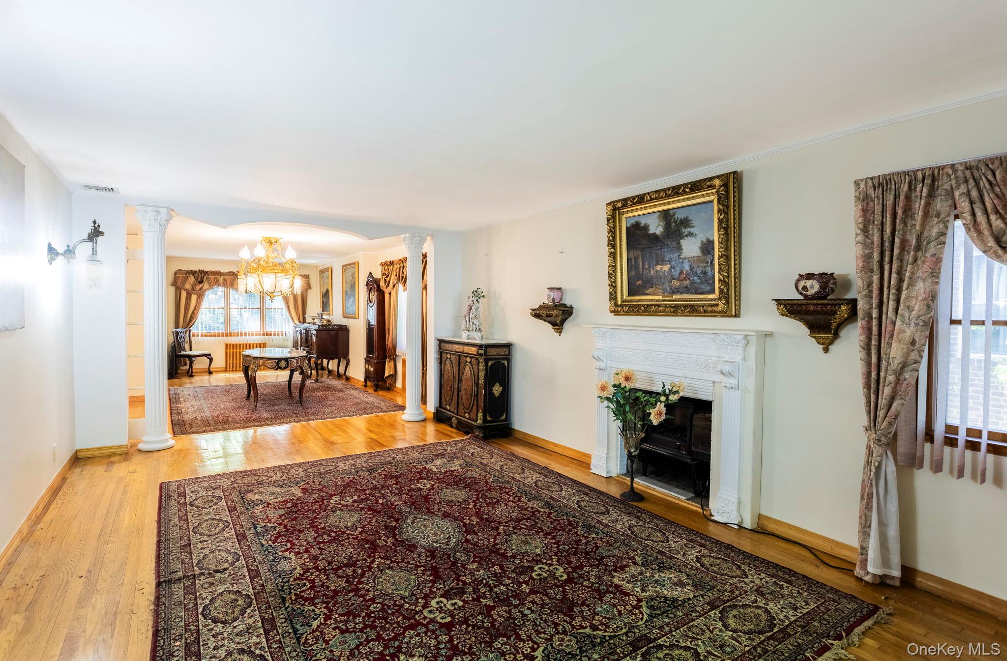 80-112 Tryon Place
