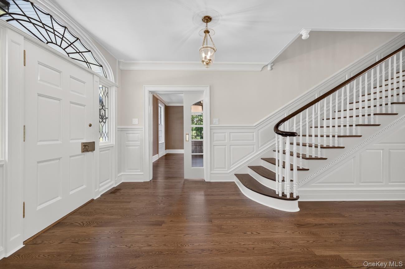 30 Brookside Drive