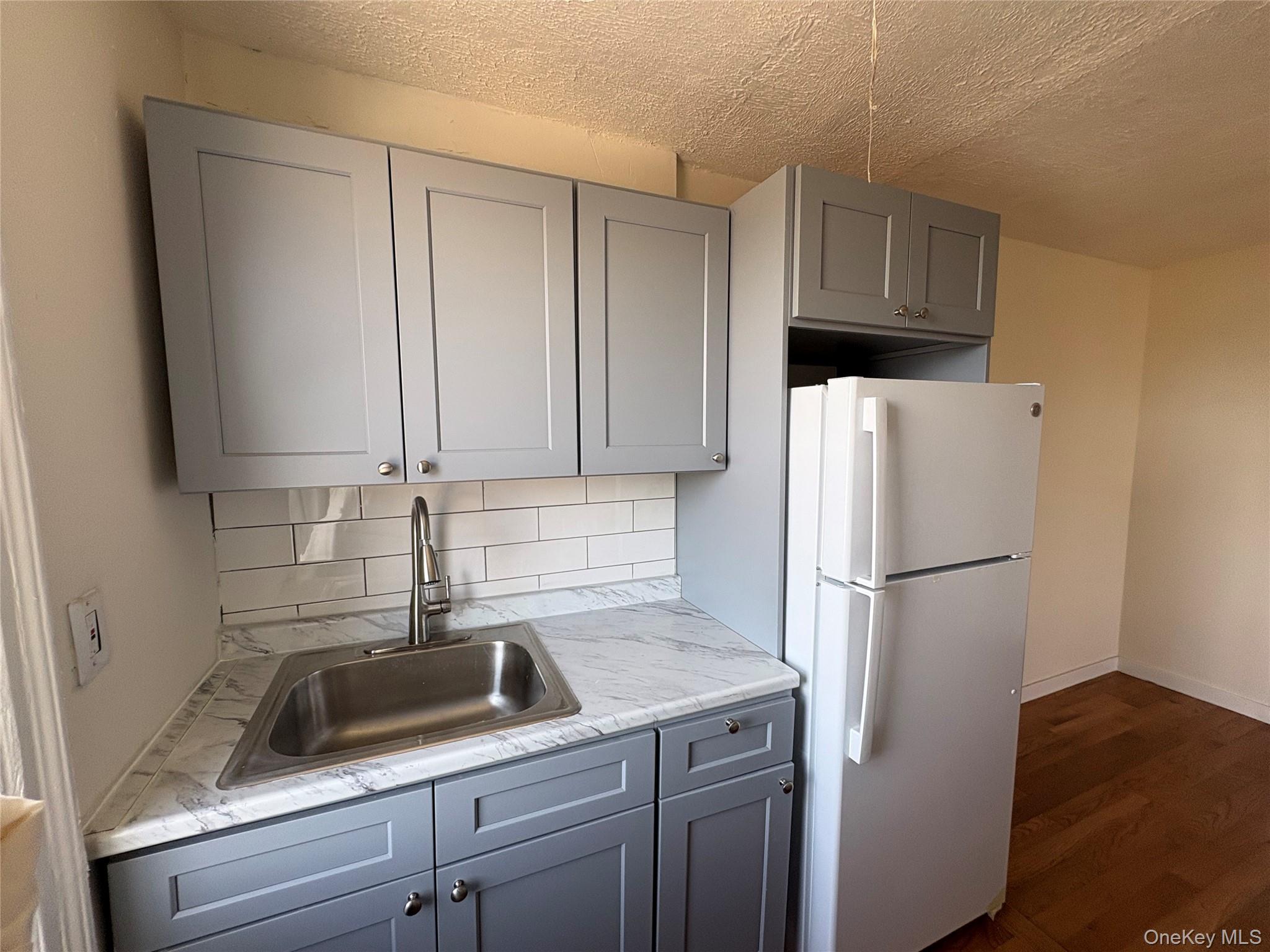 30 Locust Hill Avenue 7D