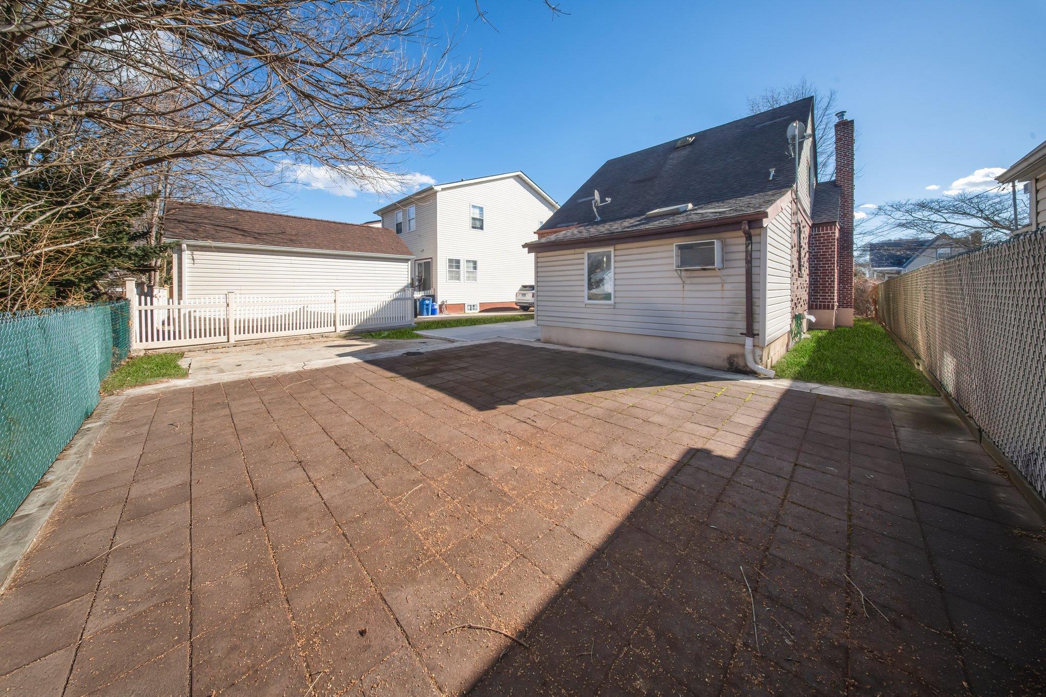 55 Ethel Street, Valley Stream, New York image 34