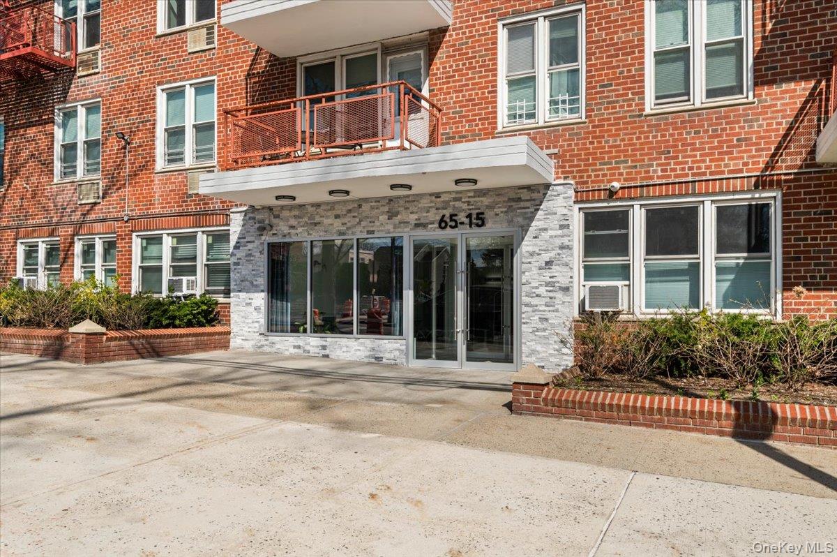 65-15 Alderton Street 5E