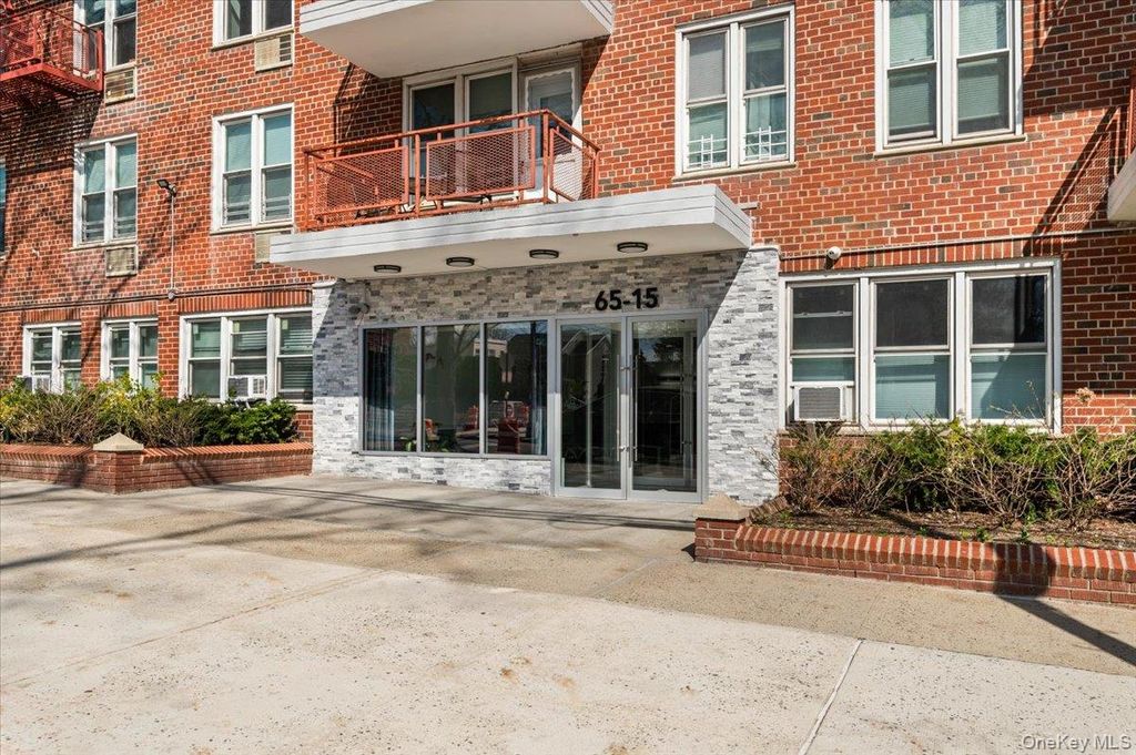 Photo of 65-15 Alderton Street #5E, Rego Park, NY 11374 (MLS # 977441)