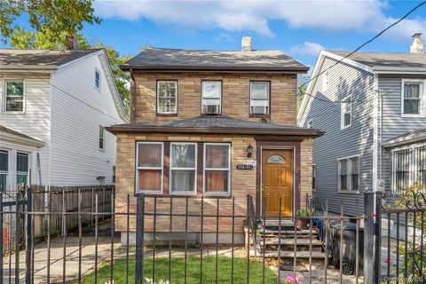 Homes For Sale - 19431 114th Road<br/> Saint Albans, NY 11412