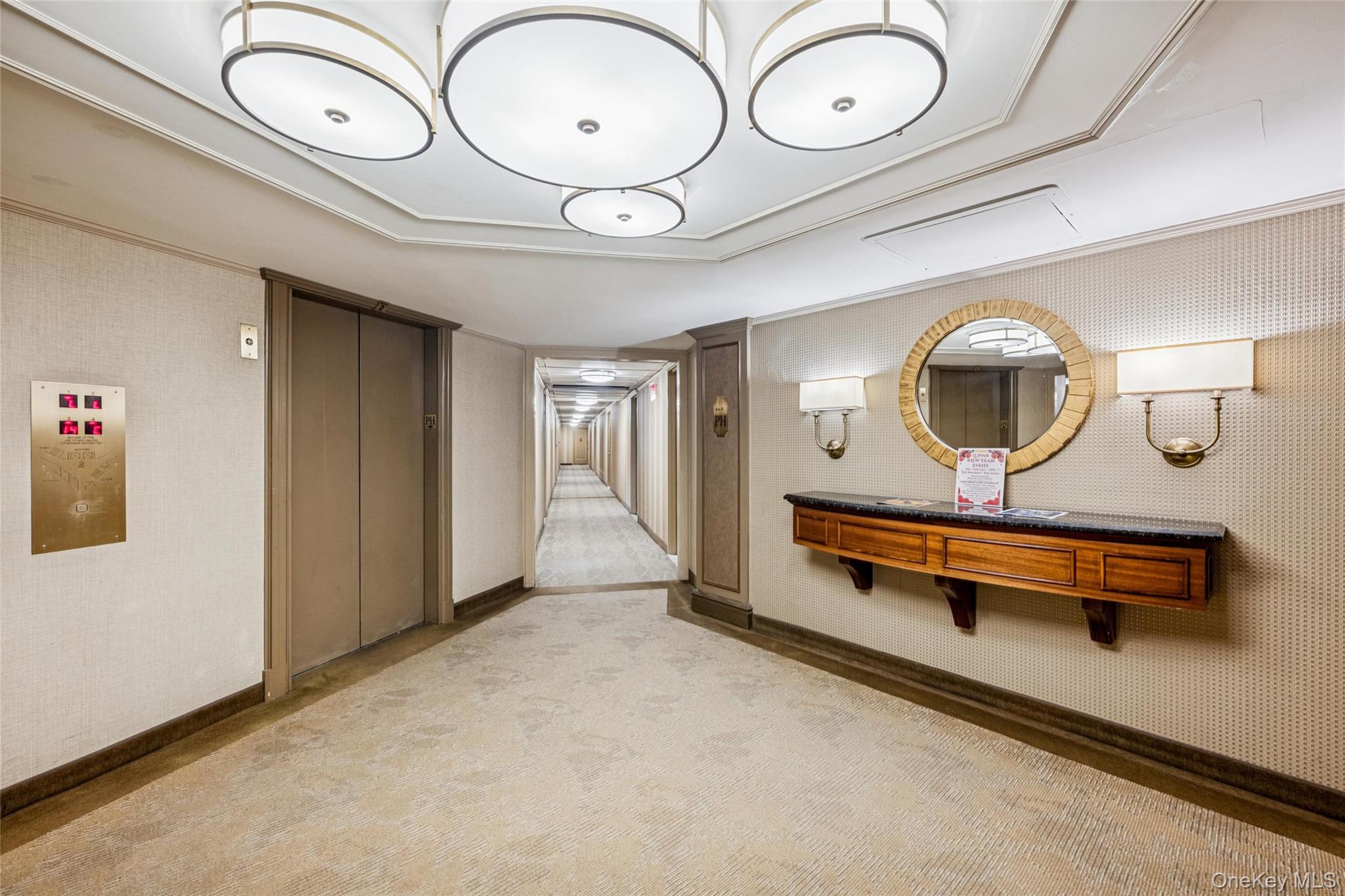 2 Bay Club Drive PHH