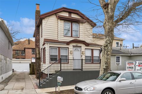 Photo of 167 Beach 3rd Street, Far Rockaway, NY 11691 (MLS # 966309)