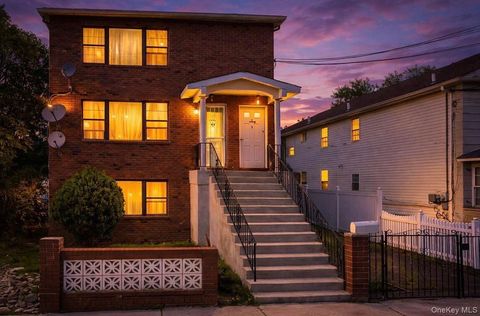 Multifamily For Sale - 23515 Bentley Road<br/> Rosedale, NY 11422