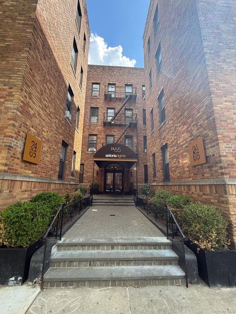 Photo of 24-65 38th Street #9C, Astoria, NY 11103 (MLS # 1001963)