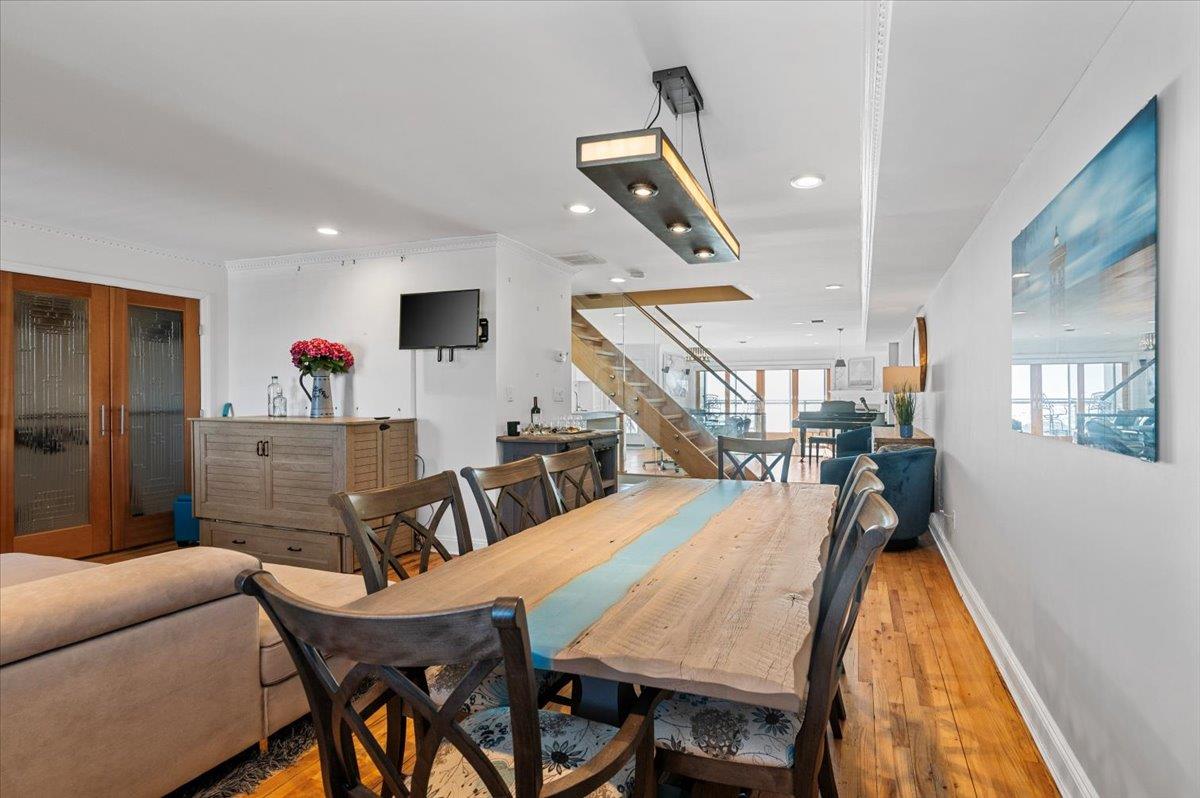 Long Beach, New York 11561, United States, 3 Bedrooms Bedrooms, ,4 BathroomsBathrooms,Residential,Active,12313