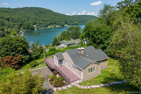Photo of 36 Sunset New Fairfield, CT Trail, New Fairfield, NY 06812 (MLS # 1036580)