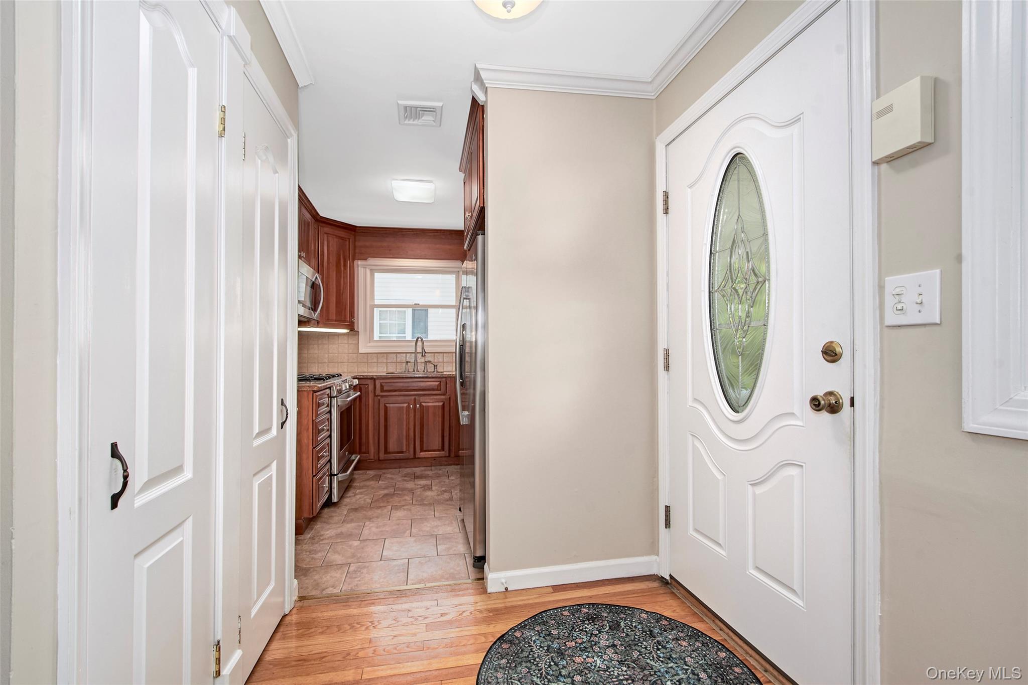 121 Parkview Place