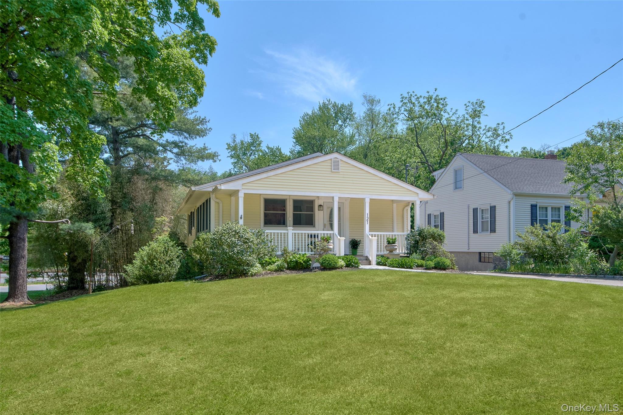 121 Parkview Place