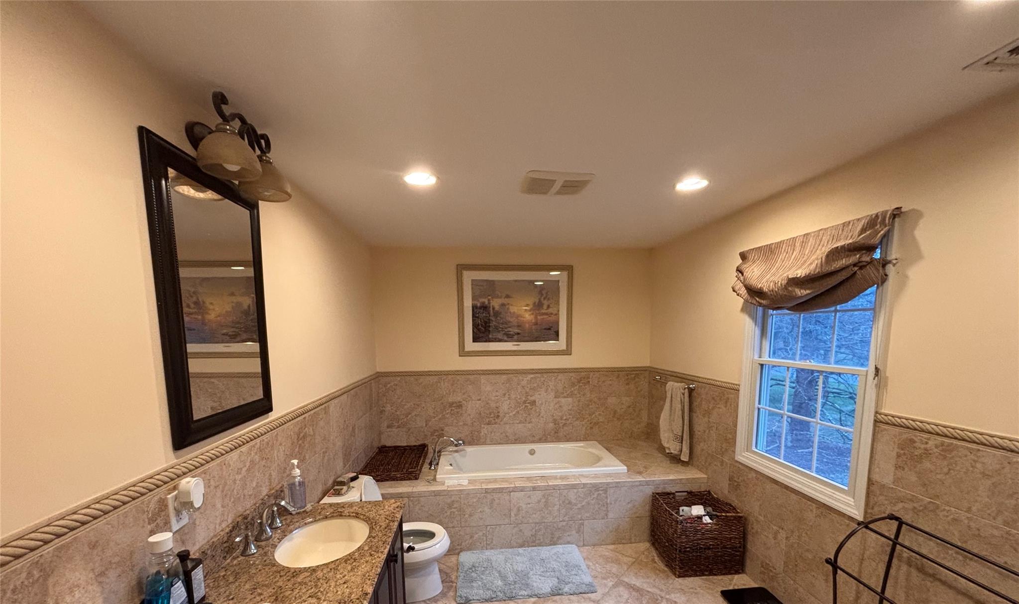 15 Ross Lane, Mount Sinai, New York image 12