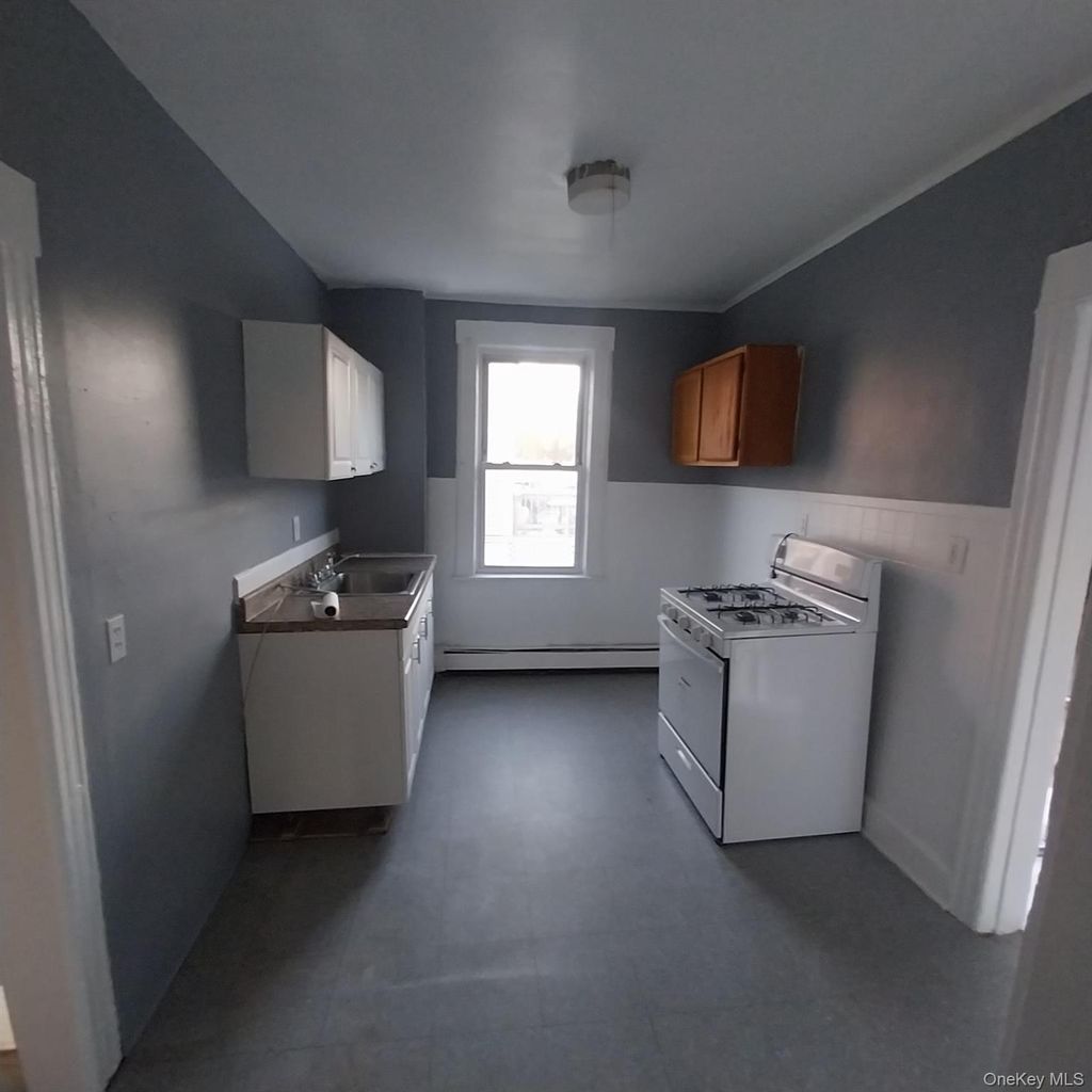 Photo of 40 Harts Avenue, Roosevelt, NY 11575 (MLS # 986476)