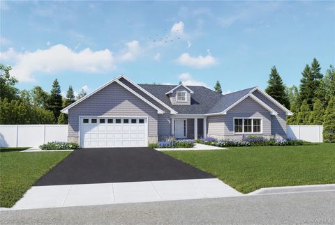 Lot #10 Colonels Path Manorville NY 11949