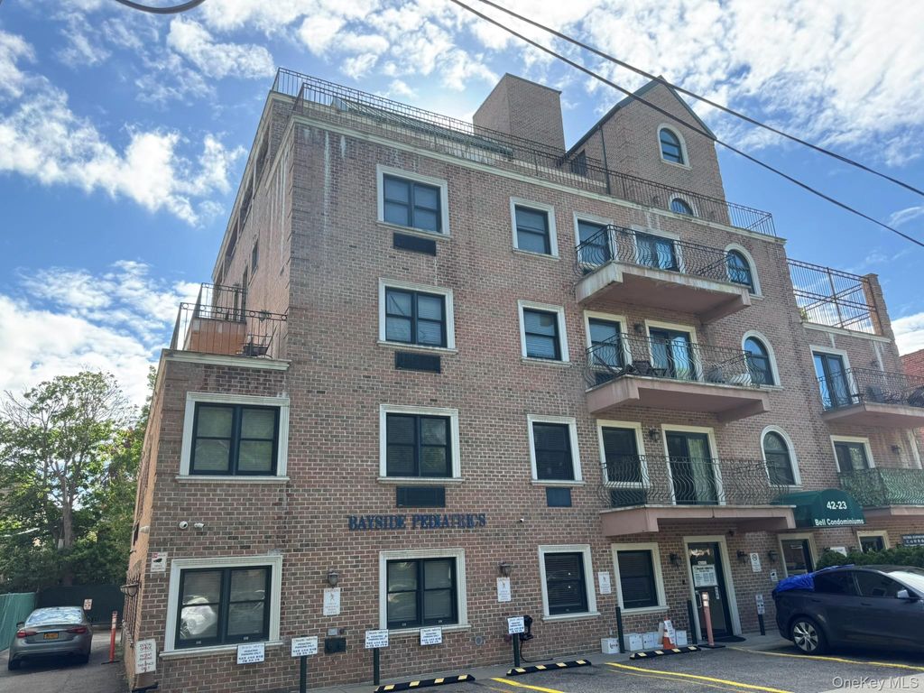 Photo of 42-23 212 Street #3C, Bayside, NY 11361 (MLS # 961587)