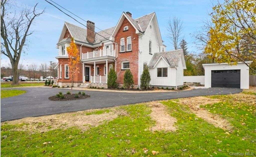 Photo of 260 Main Street, Goshen, NY 10924 (MLS # 987695)