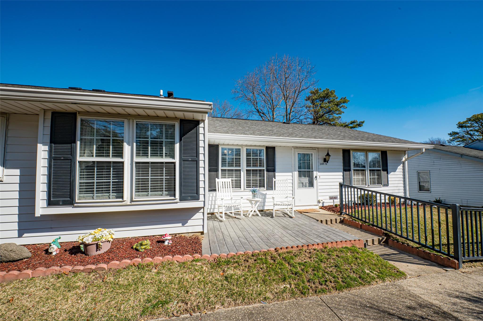 346 Woodbridge Drive #B, Ridge, New York image 1