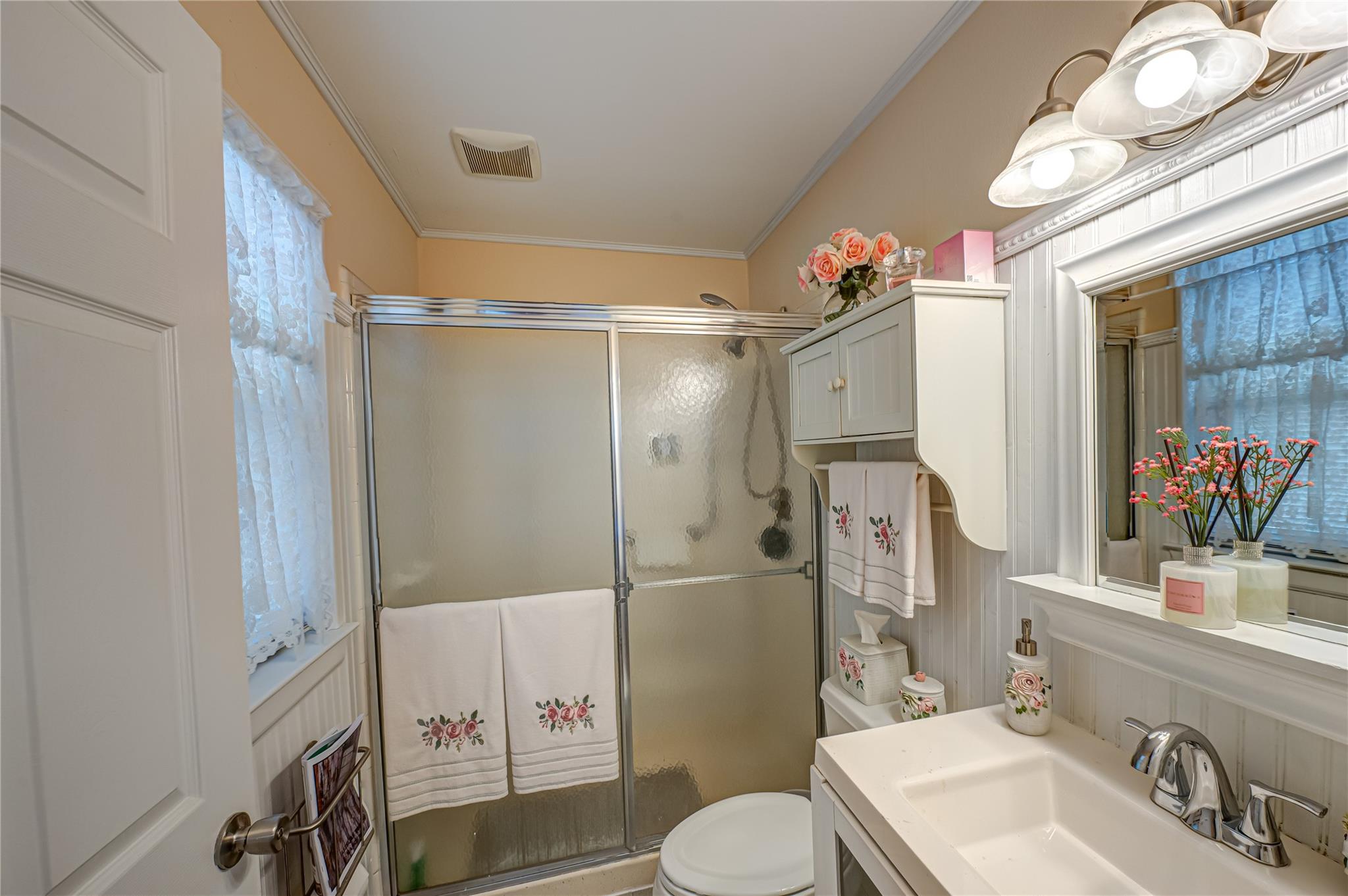 346 Woodbridge Drive #B, Ridge, New York image 14