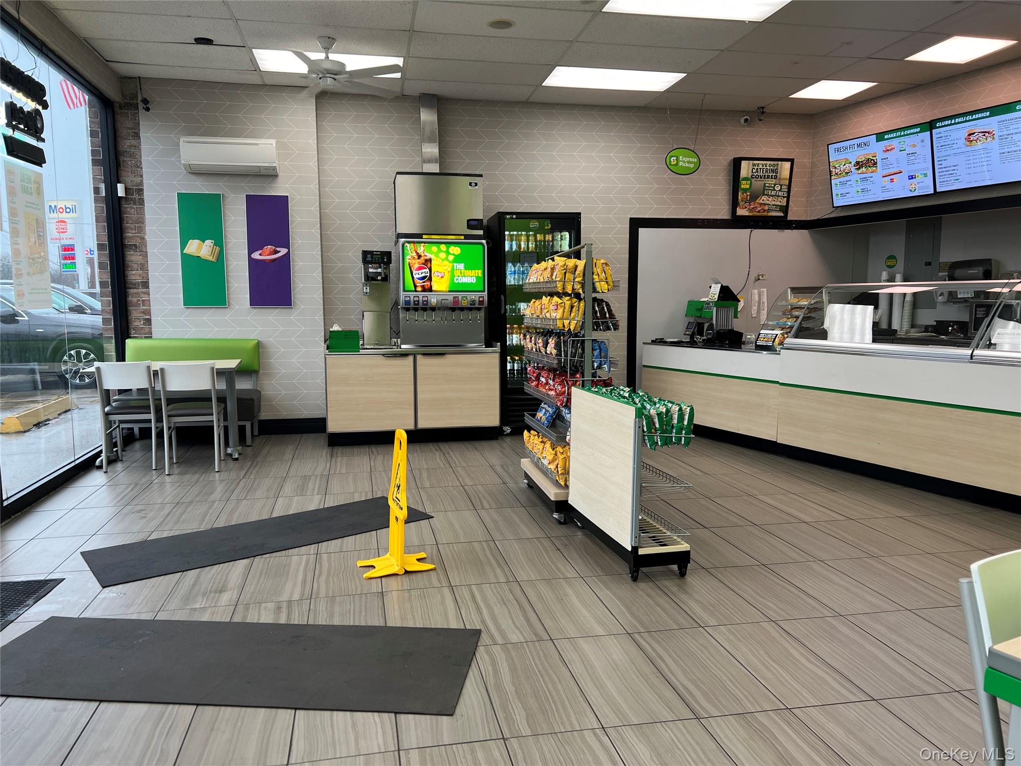 3102 U Arcade Store 3