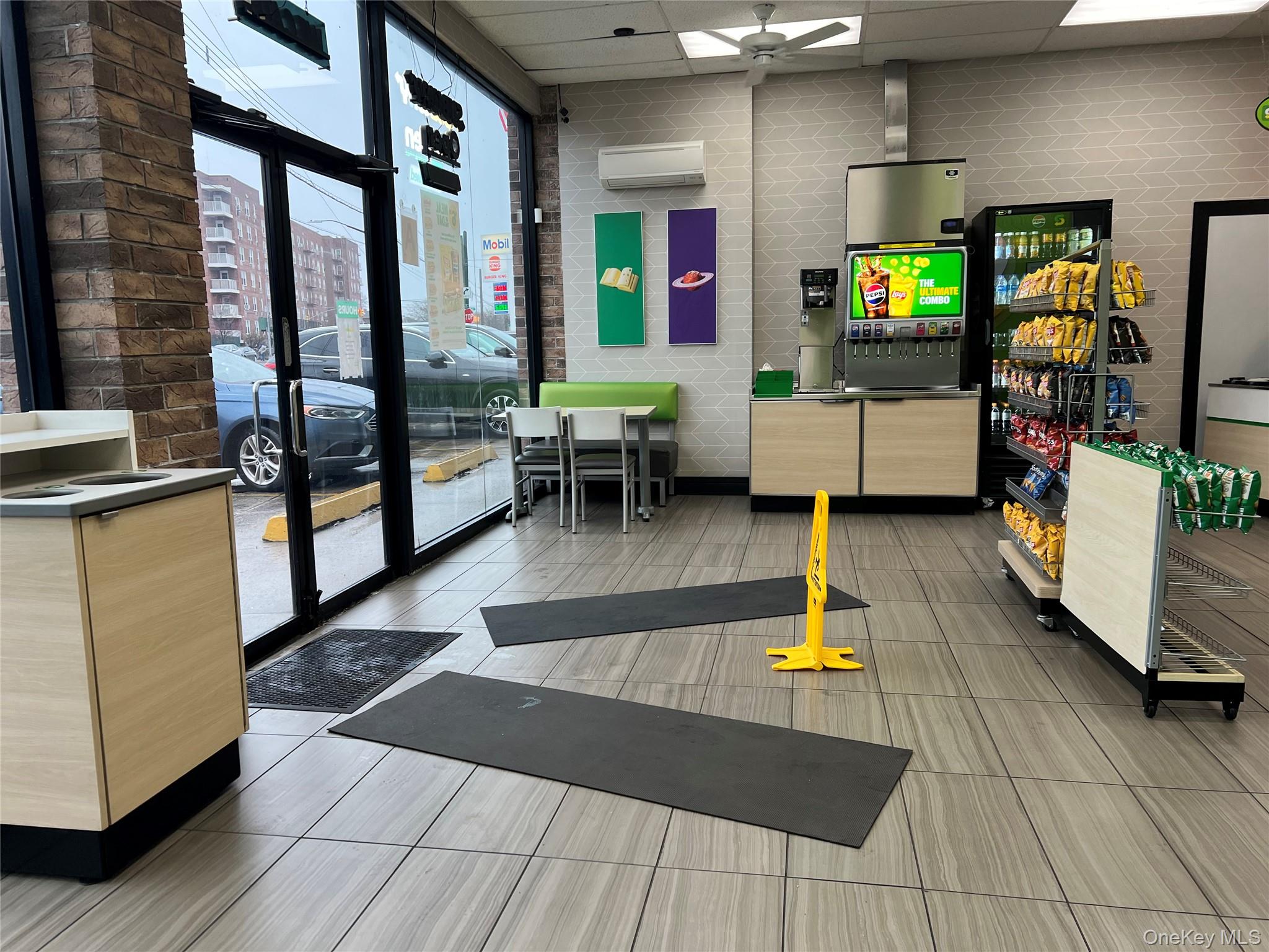 3102 U Arcade Store 3