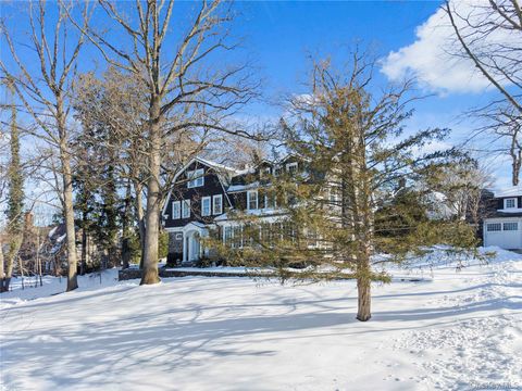 534 Pelham Manor Road Pelham NY 10803
